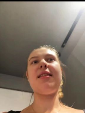 Crazy creampie in the public gym