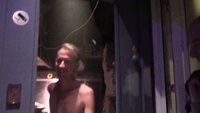 mec de cite baise barebac par vieux pervers sur un slingmec de cite passif ...