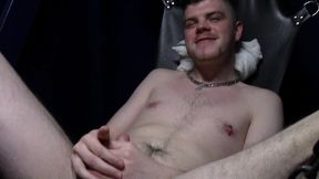 mec de cite baise barebac par vieux pervers sur un slingmec de cite passif ...