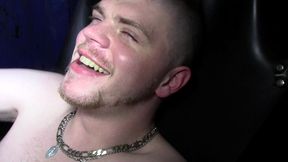 mec de cite baise barebac par vieux pervers sur un slingmec de cite passif ...