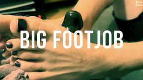 footjob with Hairy Feet Size 44