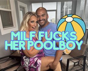 MILF Fucks Her Poolboy 💦💦