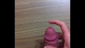 Eu batendo punheta e gozando