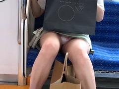 Asian amateurs enjoying sex in public