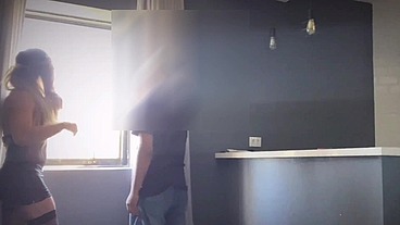 DANDO GOSTOSO PARA O VIDRACEIRO EM TROCA DE DESCONTO