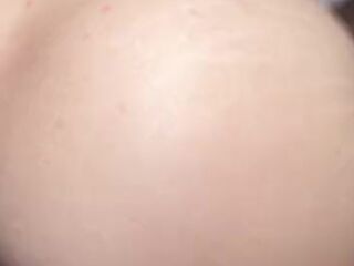 eighteen_yo "Bestfriend, what do u look like beneath your pajamas?"