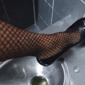 Pissing on stockings