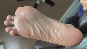 SOLE PURPOSE GIANTESS AT REST