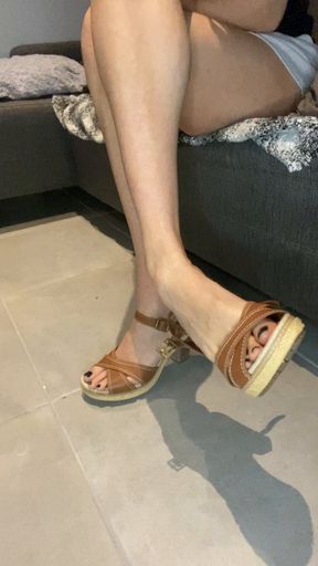 Foot Dangling