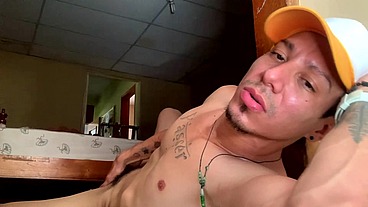 Toi aussi, attrape le gros manche de Bàram