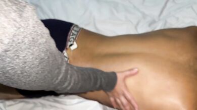 I visited the happy ending massage room and got a thick curvy milf's big booty in my face