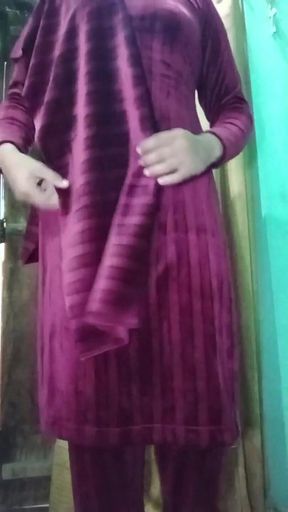 Indian Transgender Gaurisissy Looking Sexy in Pink Salwar Kurta Looking Like a Whore Housewife