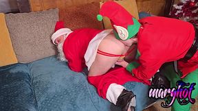 trio bisex La m&egrave_re-no&euml_l entraine son lutin a baiser le p&egrave_re-no&euml_l La m&egrave_re ...