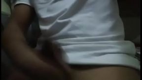 Hermoso &aacute_ngel de 23 con una rica verga