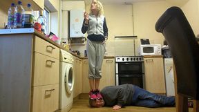 Chelsea Smoking Trampling Sneakers