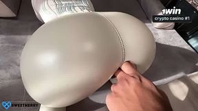 Mouth-watering sight of the flawless bootie in leather leggings, doggystyle action with the massive dick - hot, raunchy sex!