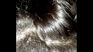 Puta chama a amiga pra chupar pau e ela d&aacute_ a buceta gostoso