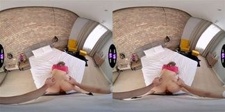 Horny Brenda Dixon Fucks Her Man After A Long Day Cleaning TmwVRnet