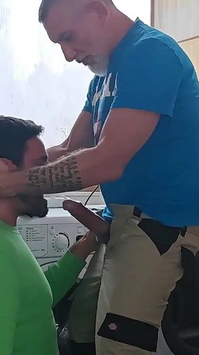Old Mature Hung Big Cock Repairman Is Fixing the Washmachine for a Horny Couple
