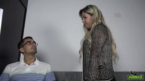 a chefe arrasta funcionario para quarto de motel e libera geral - mirella mansur