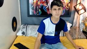Mau Checkik Private Show