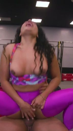 Busty Latina Brianna Bourbon Gets Her Leggings Ripped And Her Tight Pussy Drilled In The Gym - Mylf   Clip 2