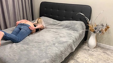 JEANS FETISH: Mia's Mimi jeans orgasm