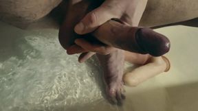 To masturbate in the bath with a prolapse