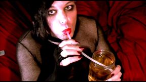 piss drinking