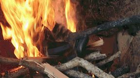 Burning shoes MP4
