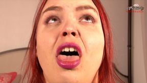 Sneezy Girlfriend Experience 2016