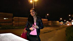 Shy Brunette goes wild for a new phone after giving a hot blowjob outdoors