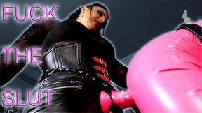 Strap-on Training Sissy: Matriarch Ezada Sinn stretches pink poodle’s pussy for Her lady friends