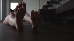 Giantess Alisas - tickle domination 4K