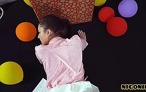 Jolie butt, 'i am your gift'   superbe butt   nigonika t