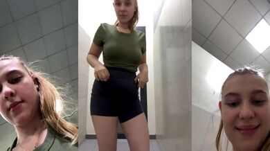 Anal plug and fingering in the gym