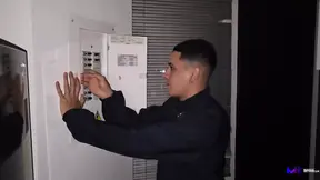 Colombian babe Jessica Osorio sucks and rides big Latino cock in the kitchen