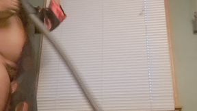 Vacuuming blinds with Miele vacuum