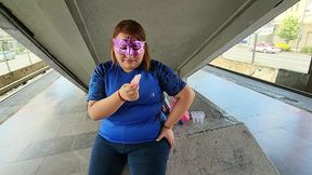 sit on my face, eat my ass, make a popsicle with the cum and eat it in the subway