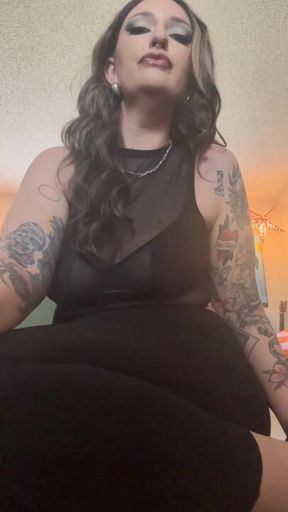 5 Min Humiliation Sock Worship — Goddess Laughs at You