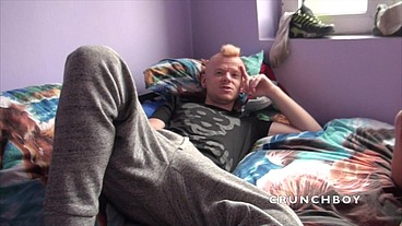 il baise son pote devant la camera de son pote