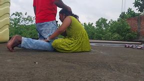 Amateur couple shares horny outdoor romp on the roof