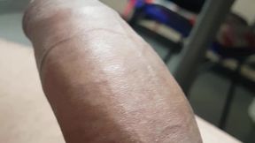 Since this title appears to be in Spanish and the tags are a mix of