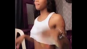 Ebony shemale twerk that ass