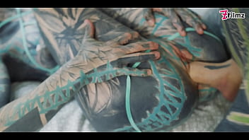 Tattoo girl ANUSKATZZ get fucked balls deep in her ass