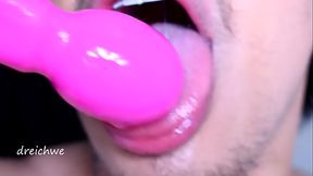 Vibrations on the tongue with HUSH