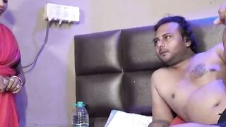 Naukar Santosh Ki Sexy Biwi Ke Sath Ghar Ke Malik Ne Ki Chudai