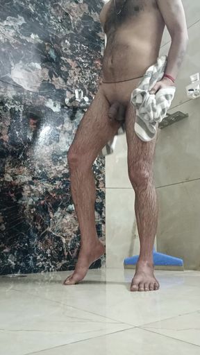 Indian desi man enjoy shower show