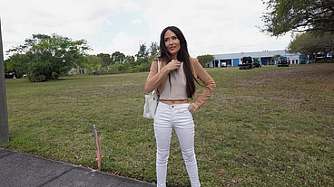 Spreading Pussy For Cash
