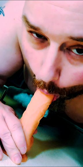 Superchub sucking dildo